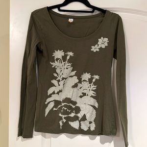 Lucy top. Super cute print